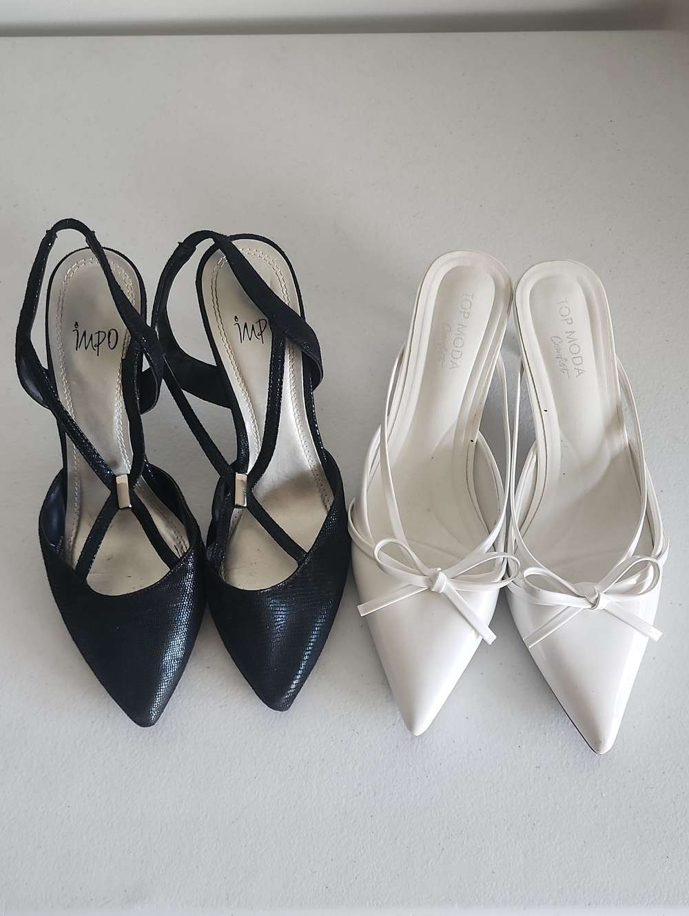 TOP Moda White Pointed Bow Slingback Mules